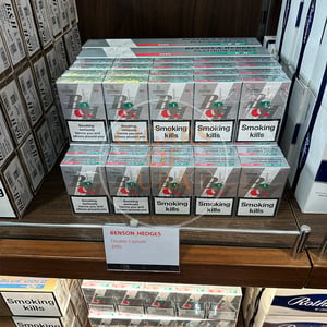 Benson & Hedges Platinum Double Capsule 4 Benson & Hedges Platinum Double Capsule